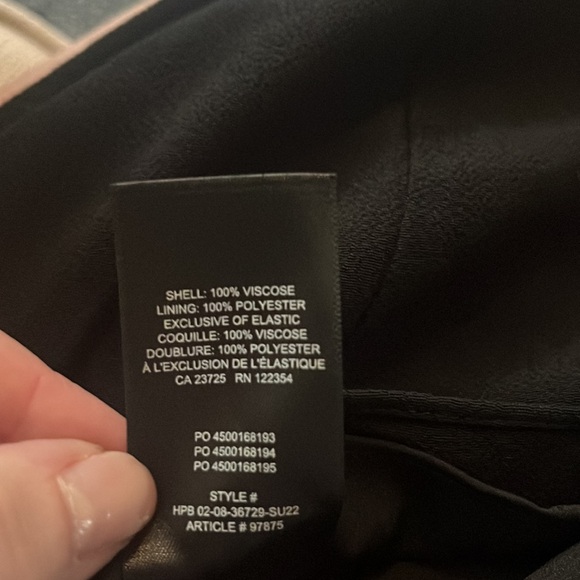 ARITZIA SUNDAY BEST LBD, size small - Picture 7 of 7